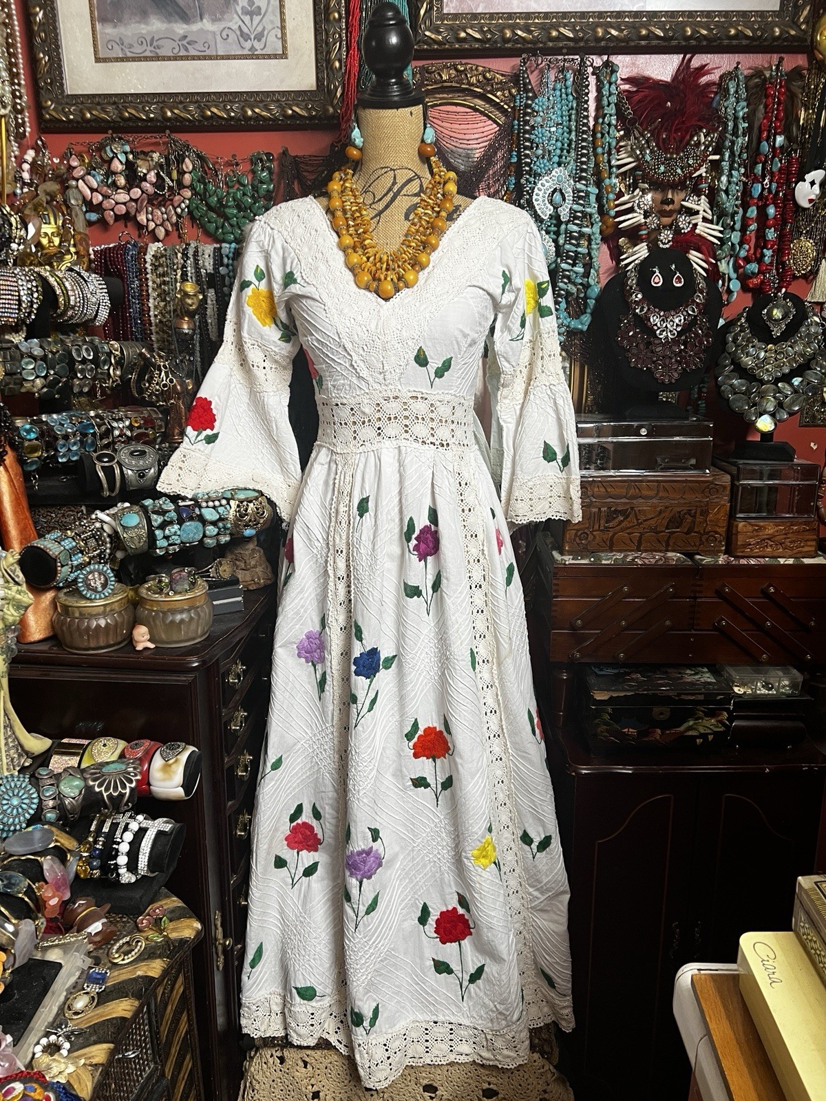 Stunning Oaxaca Mexican Pentuck White Multi Color Embroidery Crochet Dress XS/S