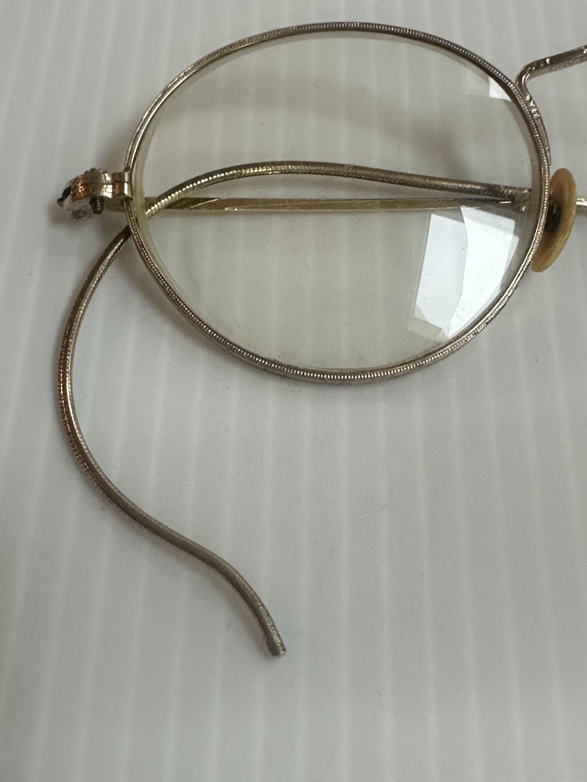 ANTQ WAHL ROUND BIFOCALS EYEGLASSES 1/10-12K GOLD FILLED 120MM IN ORIGINAL BOX