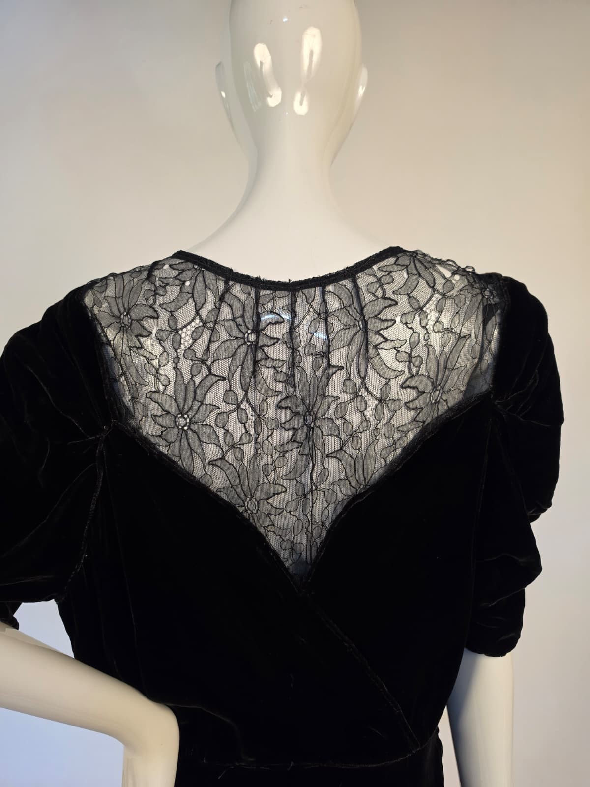 LATE 1930’S SILK VELVET LONG DRESS W LACE BACK – AS ACQUIRED