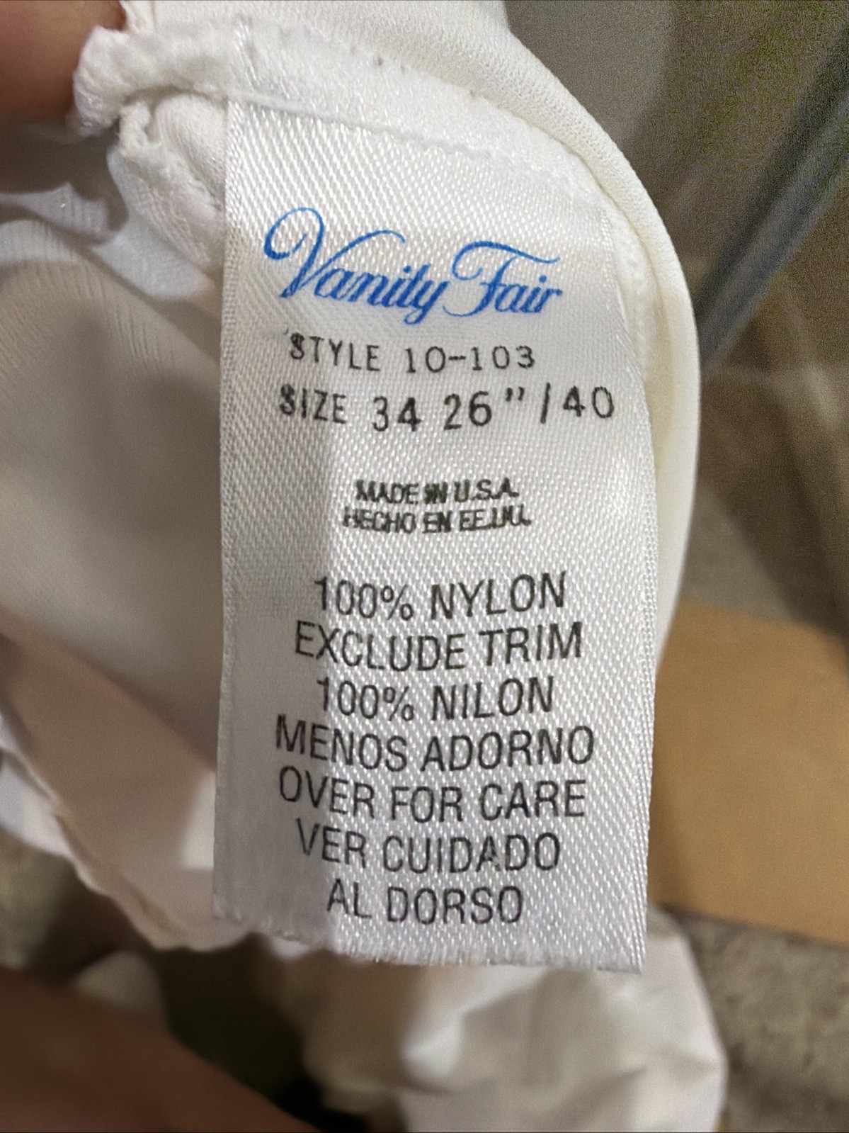 Vintage VANITY FAIR White Nylon Full Slip Lace Trim Style 10-103 Size 34/40 26”