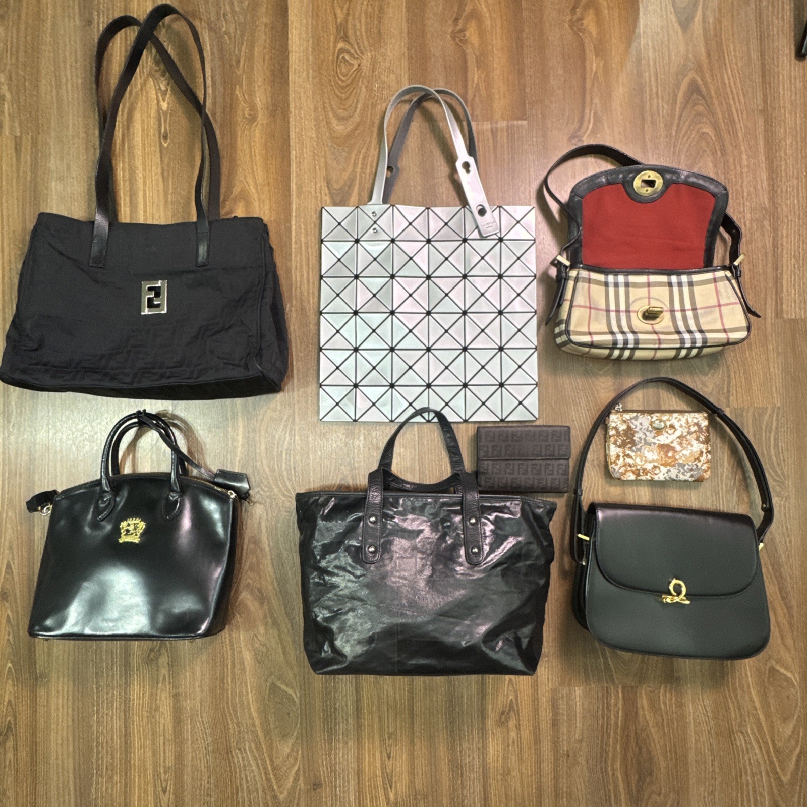Lot Of Bags Fendi Burbbery Bally Coach Baobao Louis quatorze Pratesi Firenze