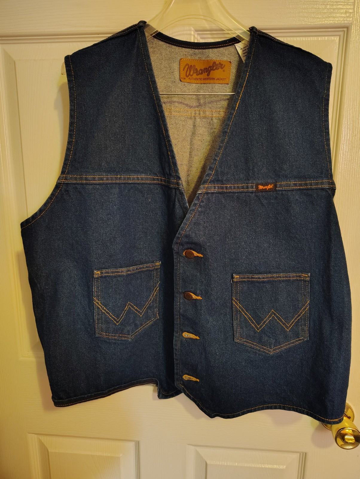 Vintage Wrangler Men’s Denim Western Vest Blue Cotton Button Front Size XL