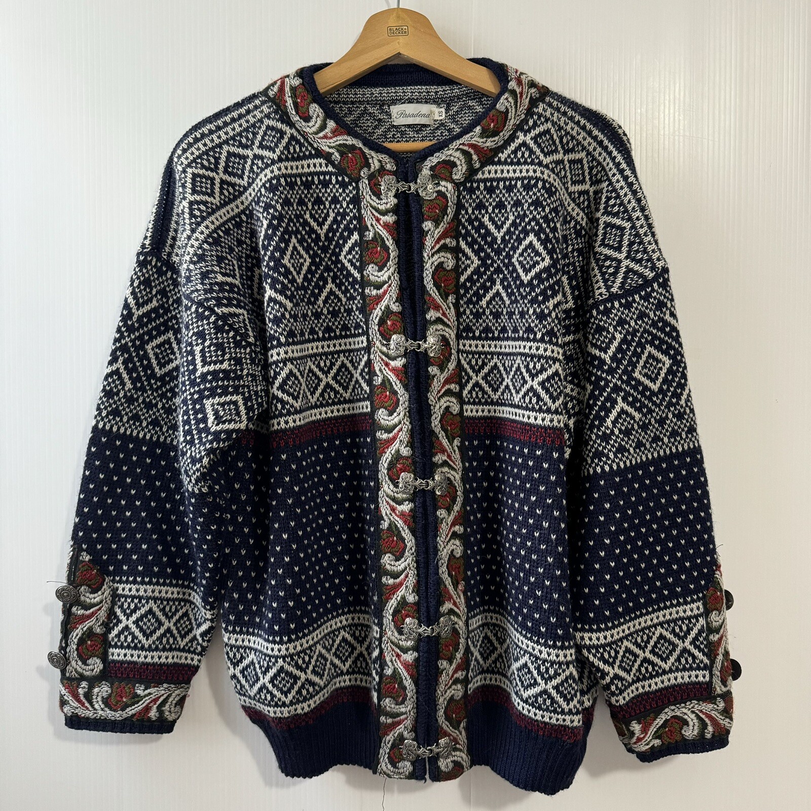 Vintage VOLUND Norway 100% Pure Lambswool Cardigan Sweater XS