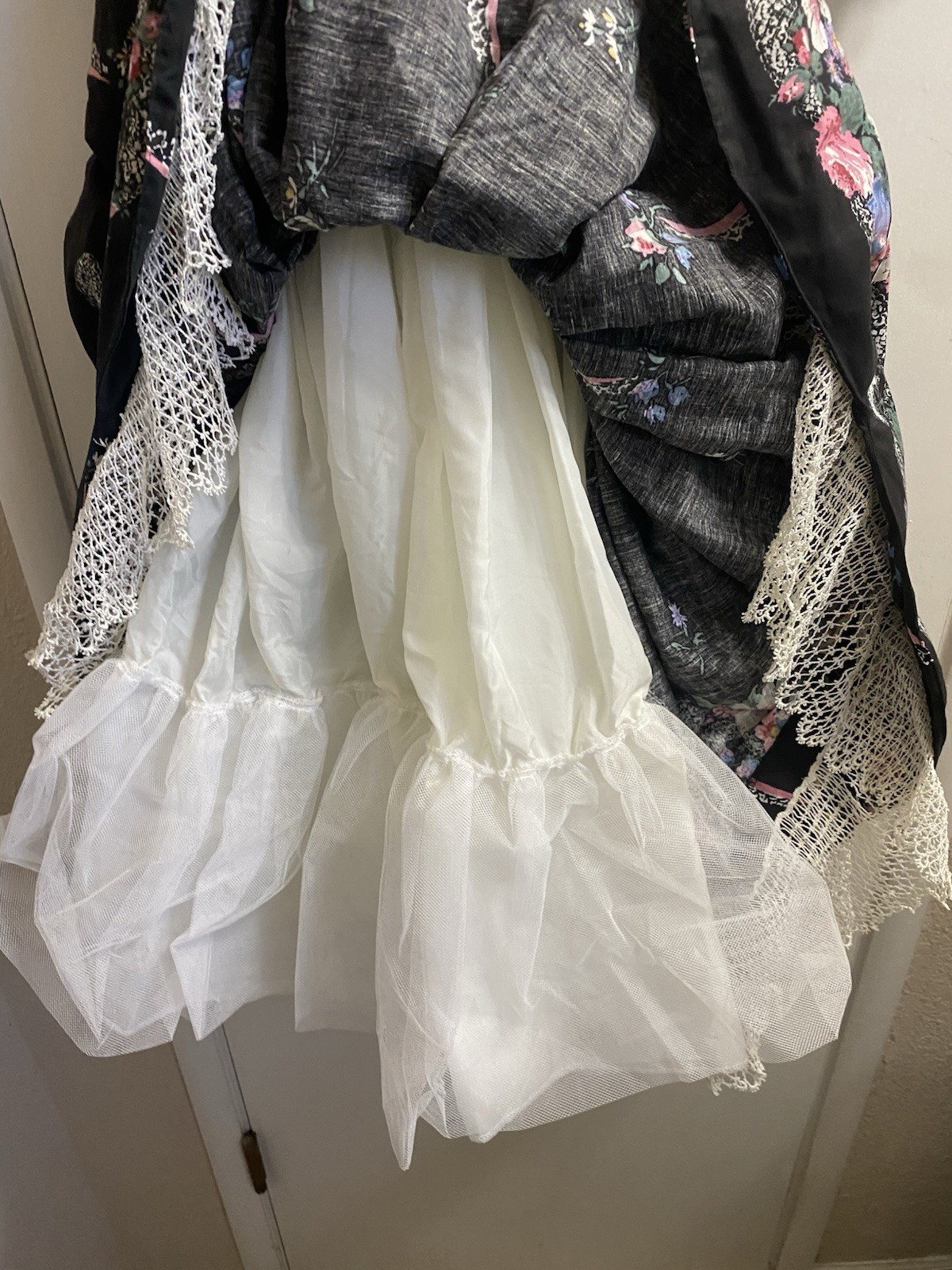 Vintage Daisy Kingdom Lace Collar Floral And Ribbons Dress Size Girls 7