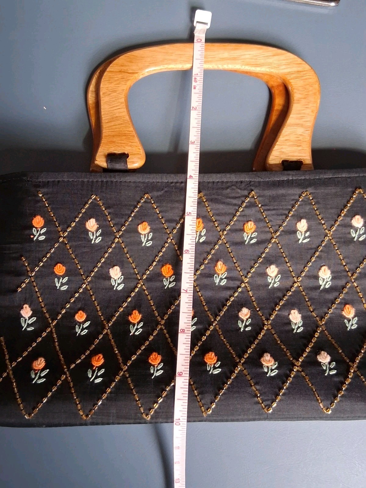 Vintage Handmade Embroidered Beaded Wood Handle Bag Purse