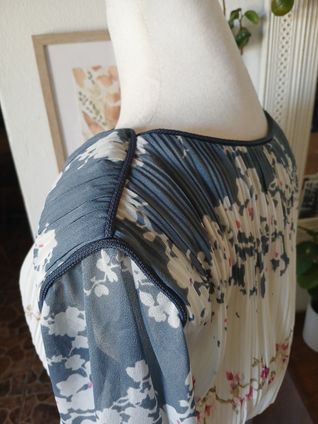 Womens 70s Vintage Small White & blue Cherry Blossom Floral Midi Sheer Dress