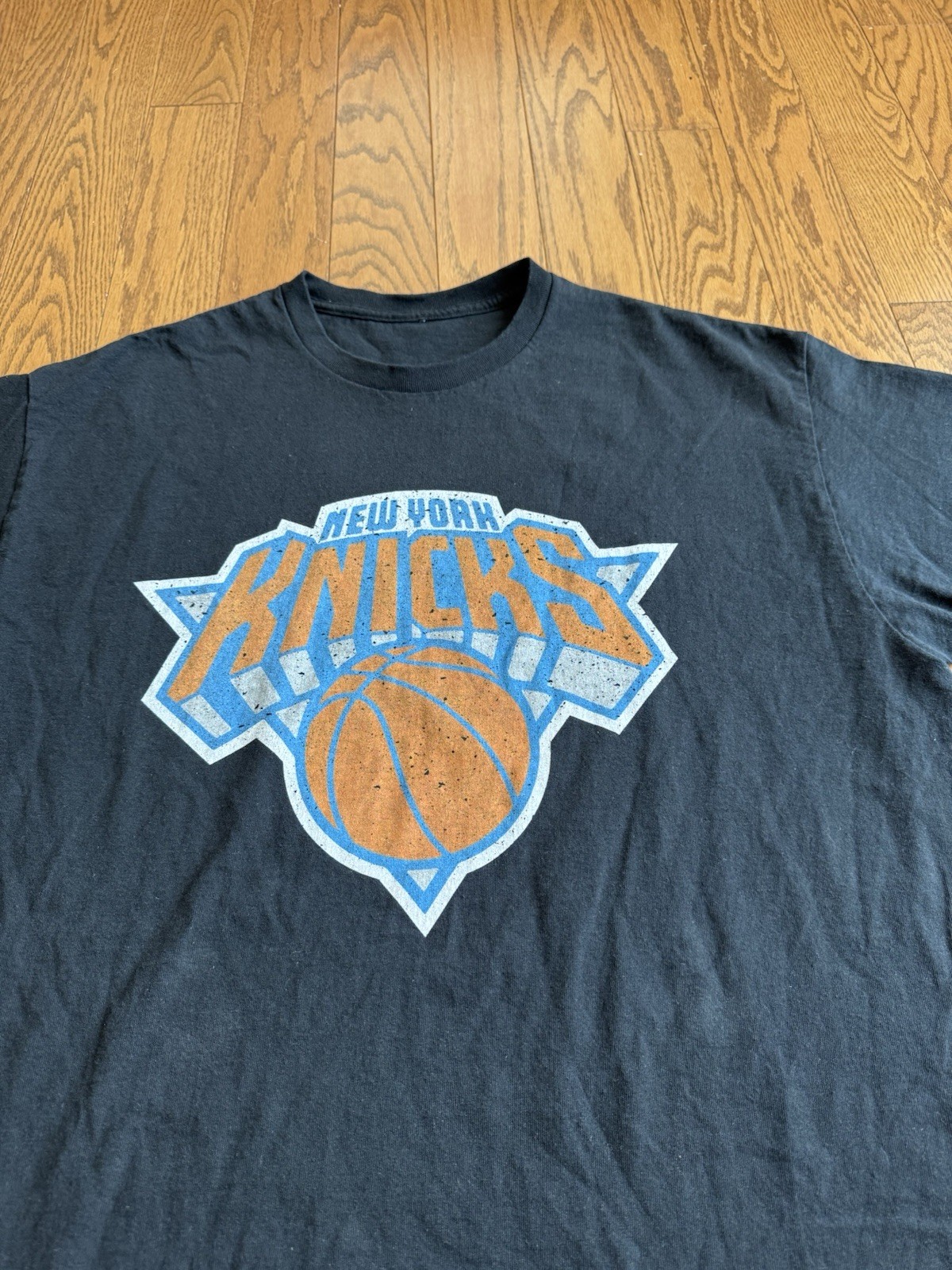 NY Knicks Black T Shirt Vintage Size XL