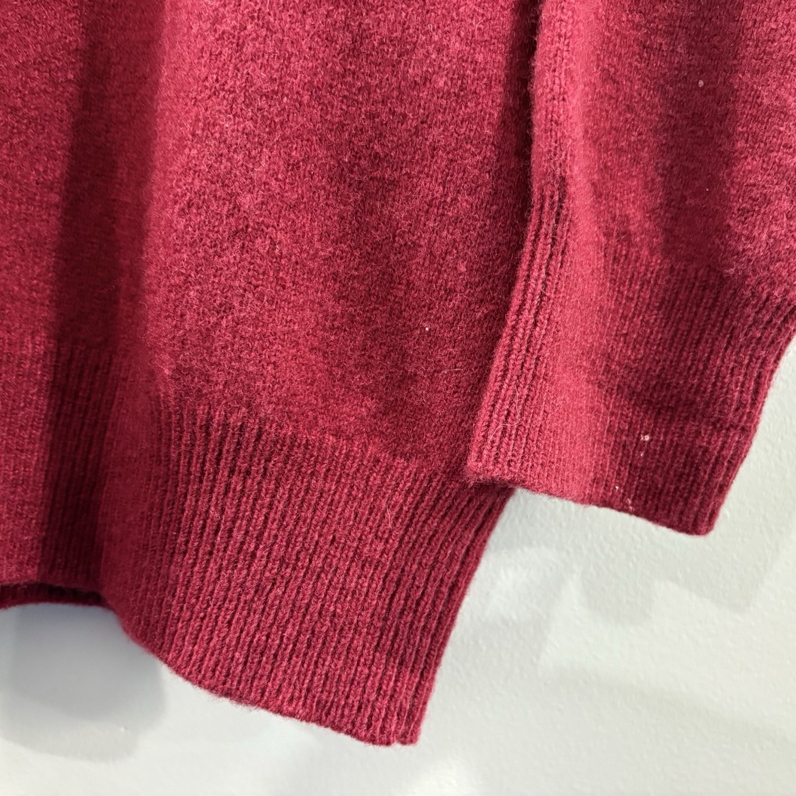 Vintage Jacobson’s 100% Lambswool L Sweater Knit Pullover V-Neck Dark Red Preppy
