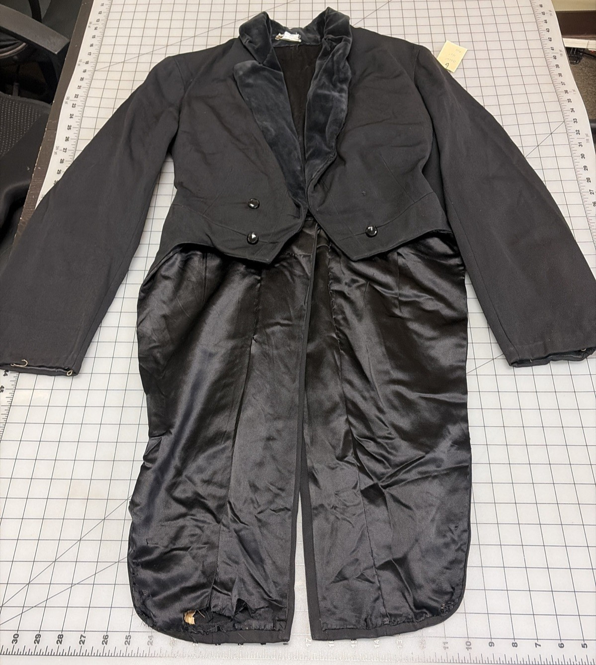 Amazing Vintage 1900s Edwardian Black Opera Tuxedo Coat with Tails, SZ 40″ #111