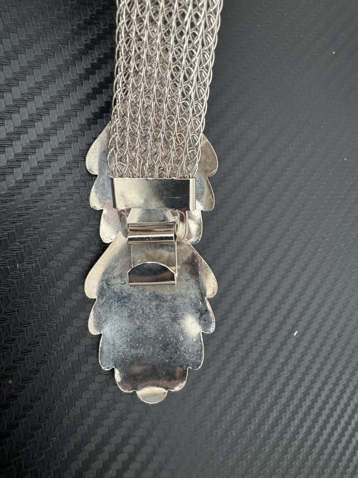 70s Belt By Speyer Shimmering Silver Liquid Metal Stretch Mesh Leaf Clasp NEW M