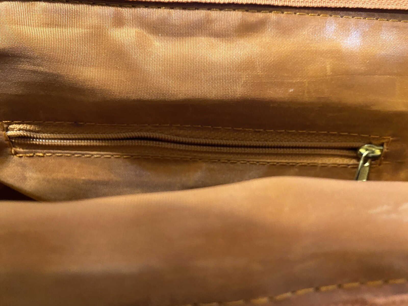 Vintage Sam Dae Rose Leather Purse/Handbag. New Old Stock. Korea. READ!