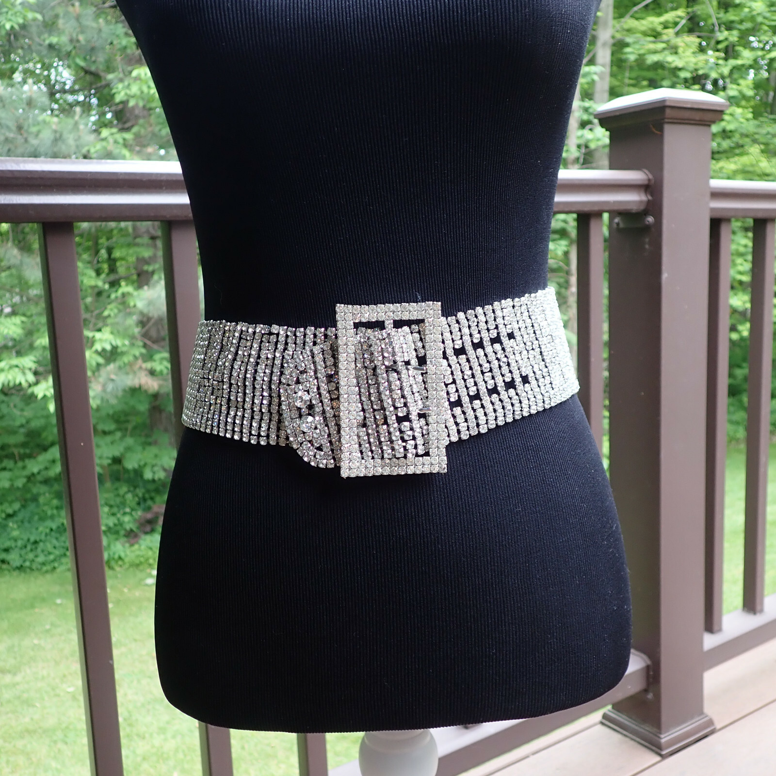 Stunning Vintage 15 Row Clear Prong Set Rhinestone 33″ Silver Tone Runway Belt