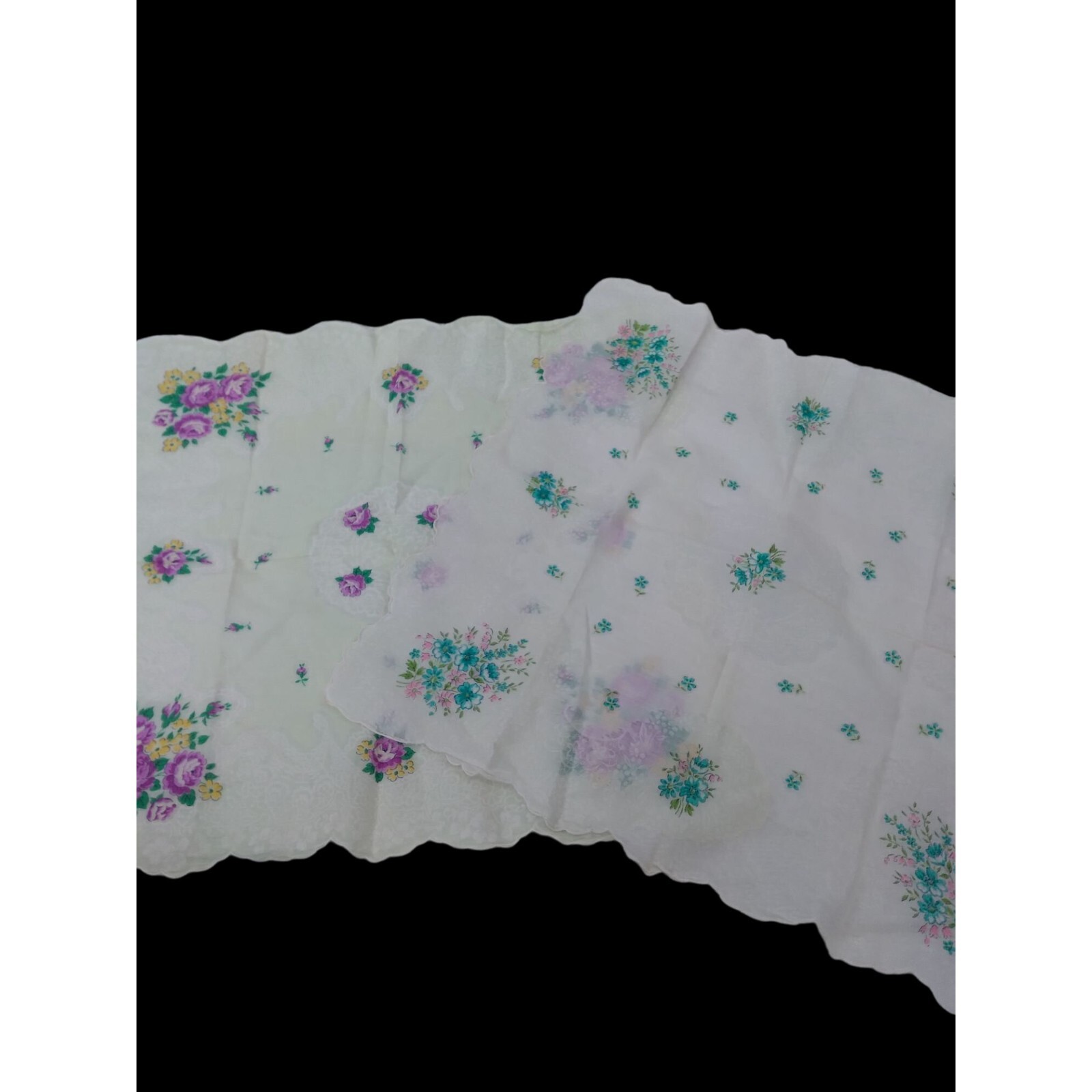 Vintage Set 2 Floral Printed 15″ square Handkerchief scarves