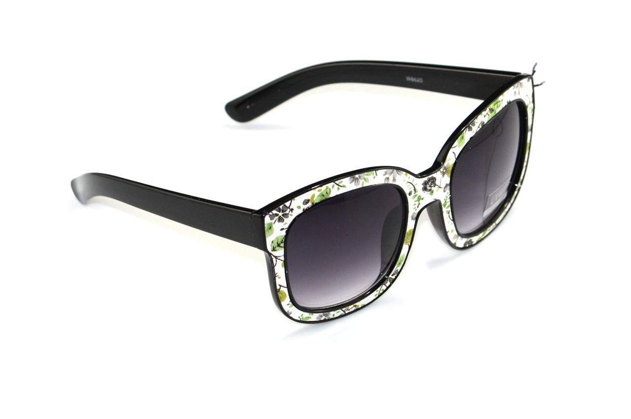 100% UV400 New Womens Fashion Retro Square Leather Detail Festival Sunglasses