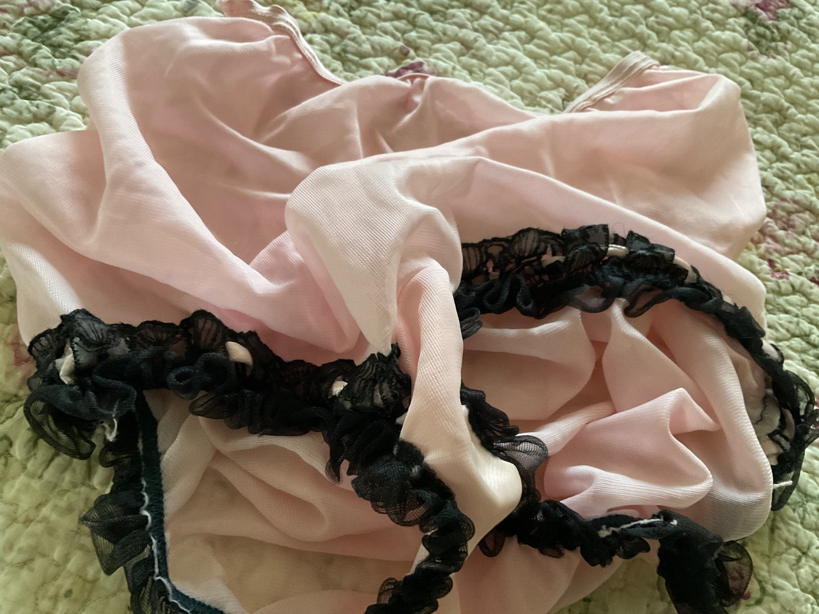Vintage 1960’s Pink Nylon & Lace Panties w/Double Nylon Mushroom Gusset Sz Large