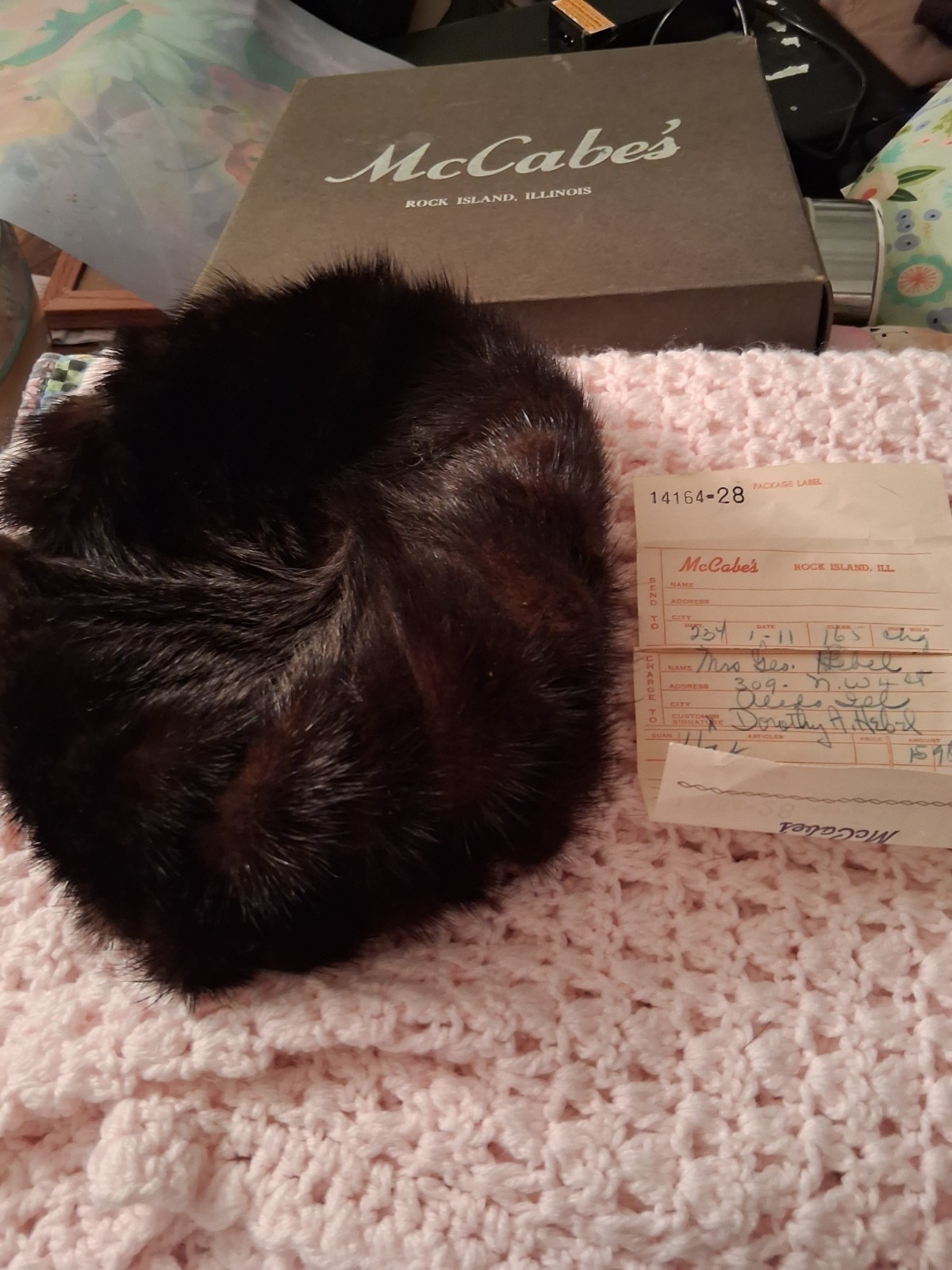 1961 Mink Pill Box Hat With Original Receipt And Box Lid