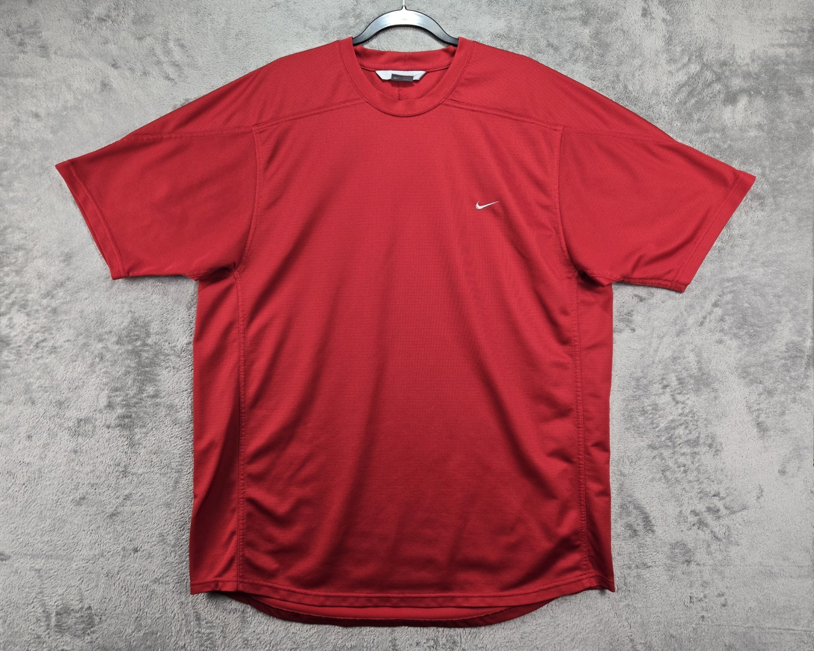 Vintage Nike Silver Tag Men’s T-Shirt 2XL Red Short Sleeve Training Y2K Swoosh
