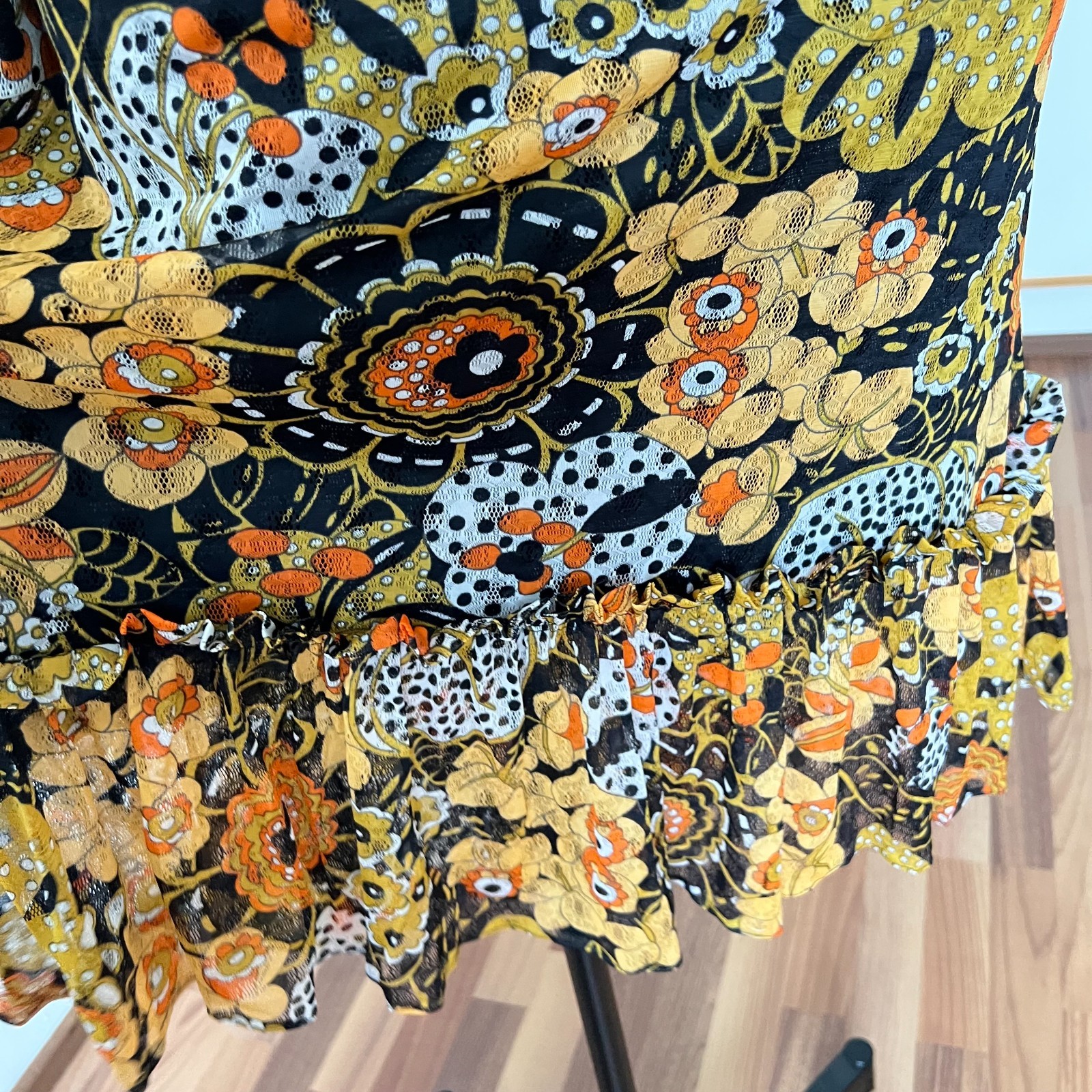 1970s Psychedelic Floral Midi Dress Long Sleeves Boho Hippie Ruffle Hem Aline