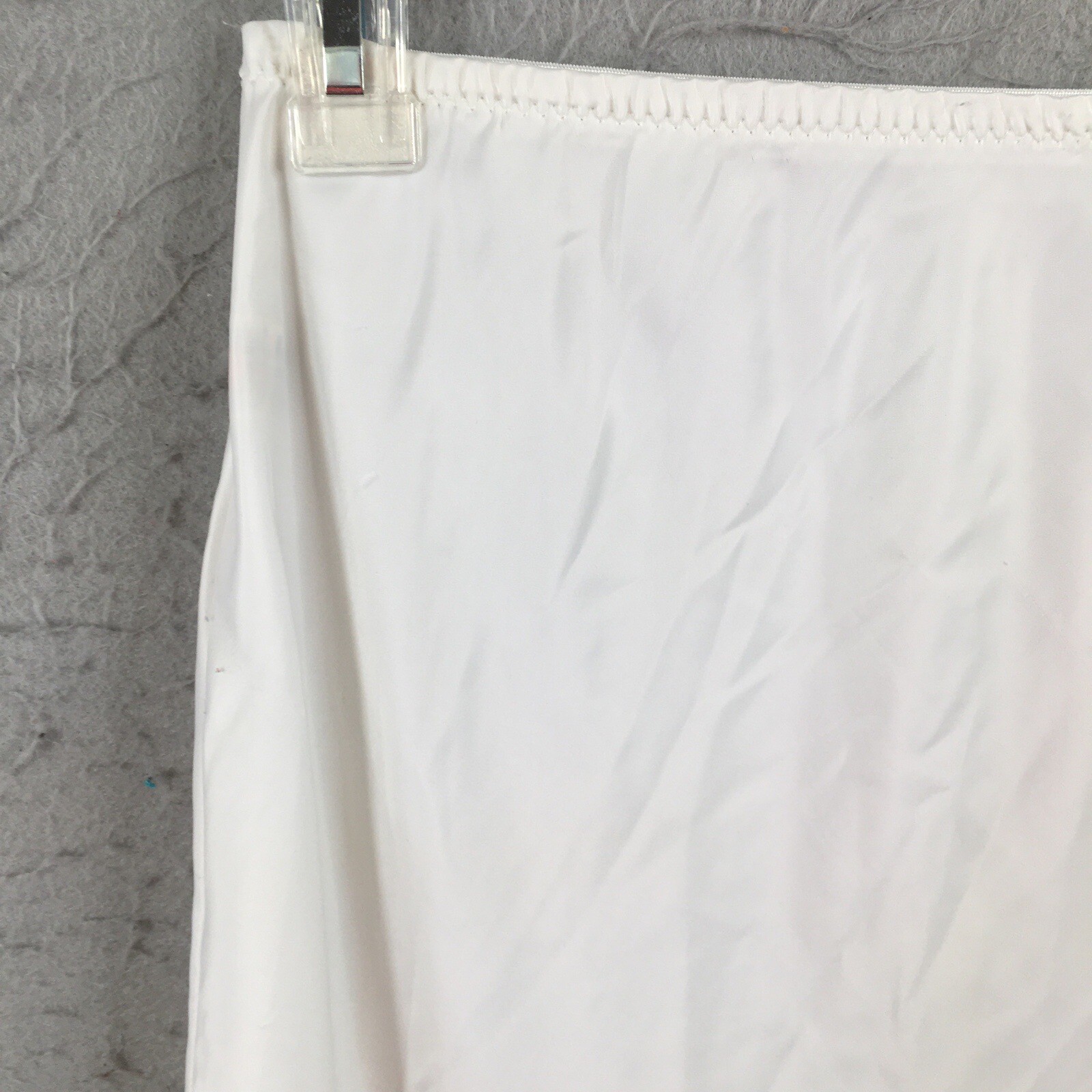 Vintage Wonder Maid Slip Skirt Womens Small White Nylon Non Cling Lace Trim USA