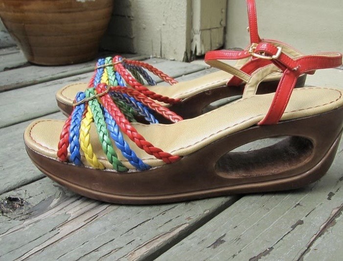 RARE VTG Yoyo’s 70’s-80’s Rainbow Braided Wedge Sandals Rubber Soles sz 7.5 ???