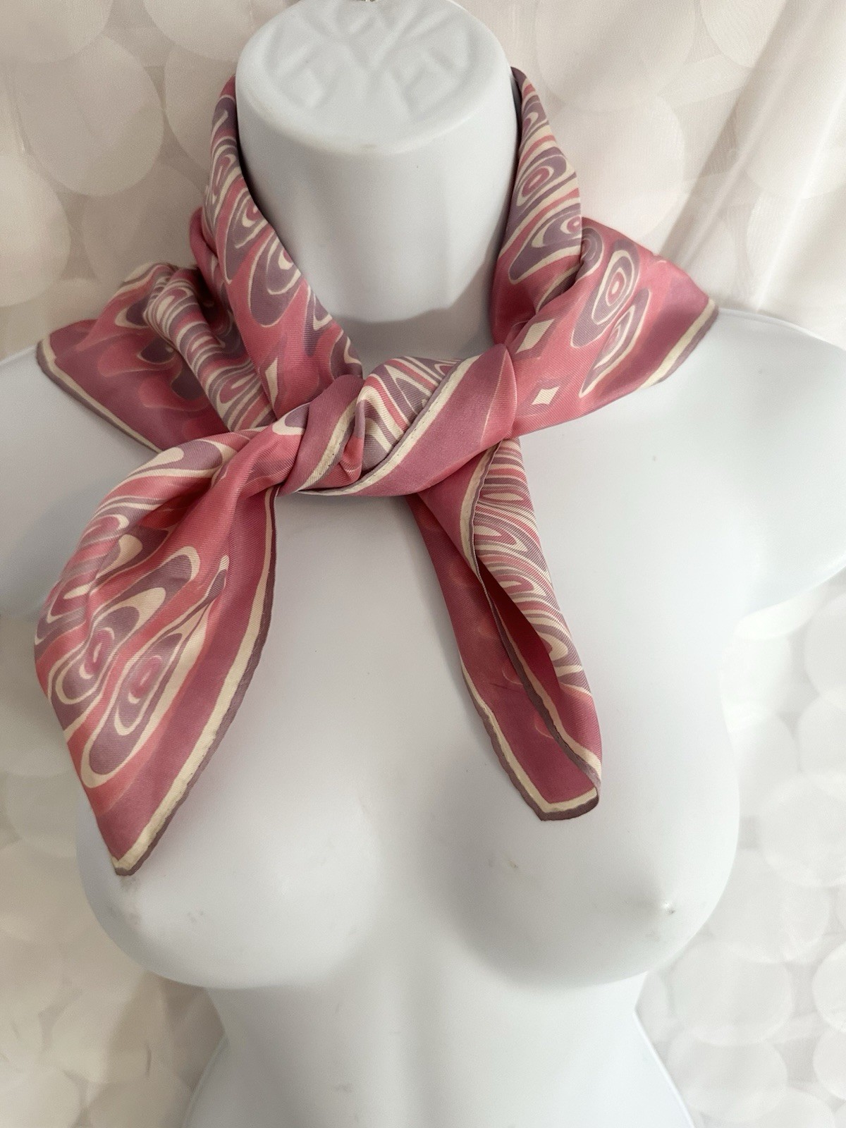 VTG 70’s VERA pink Lavender Square Scarf Modern Geometric Circles