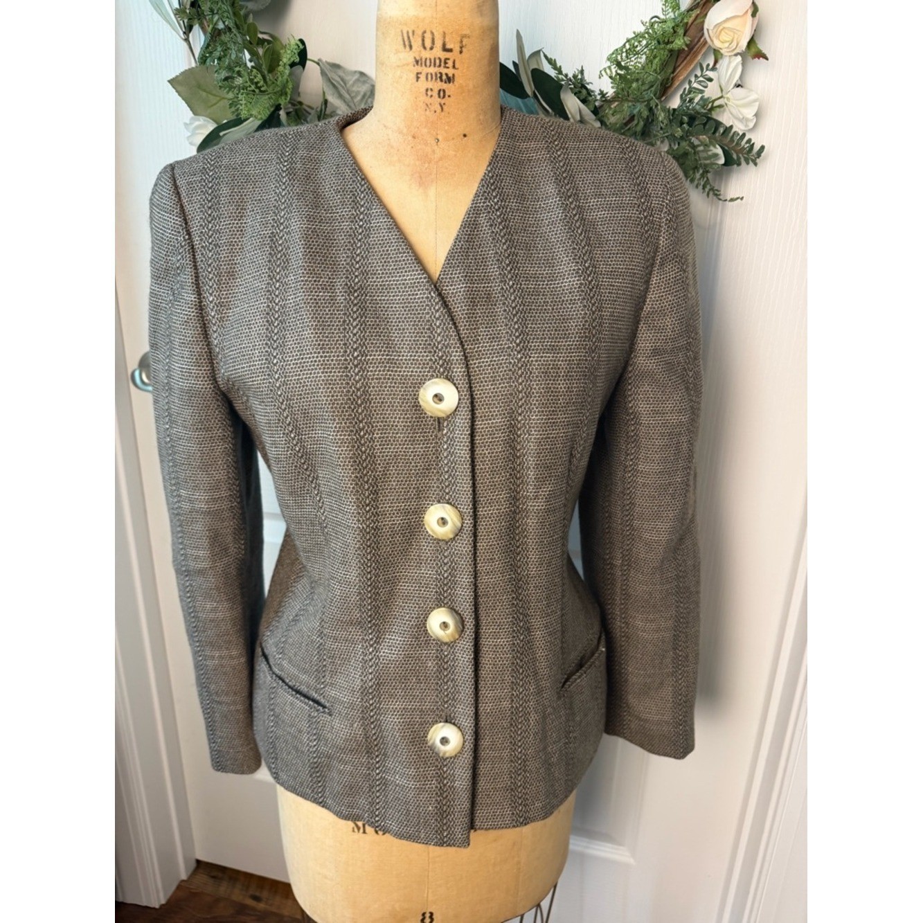 Vintage Harvé Benard Blazer Petite 6 Brown Tweed Micro Check Tailored Fit
