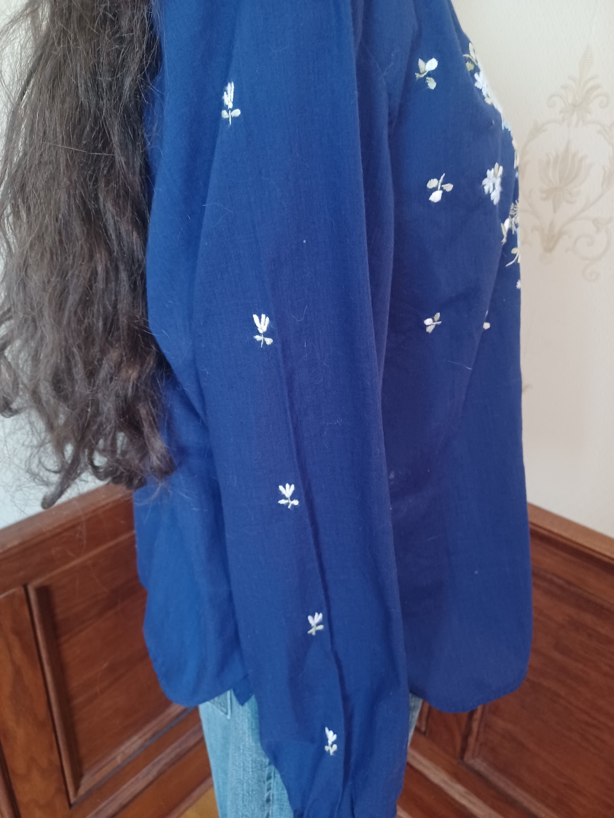 Vintage 1960s/1970s Blue Hand-Embroidered Boho Hippie Button-Front Shirt