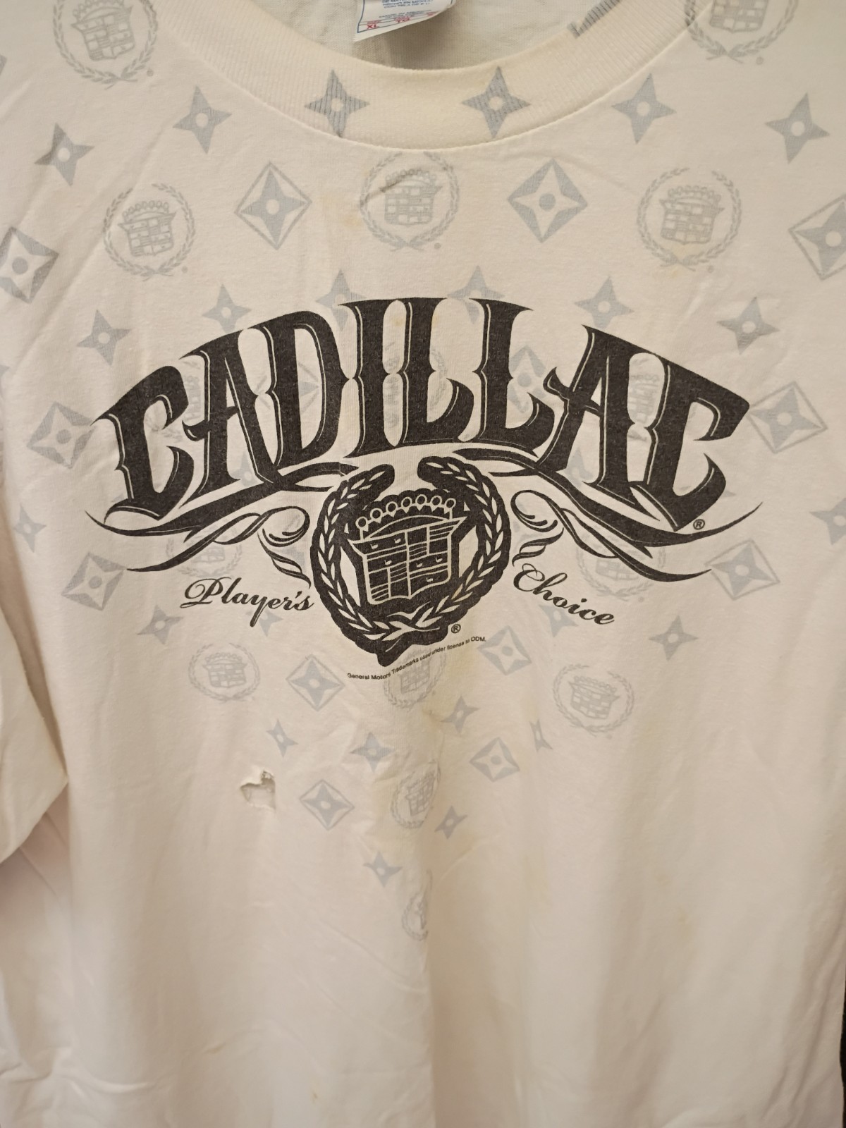 Tennessee River Men’s XL White Cadillac Player’s Choice Graphic Logo T-Shirt
