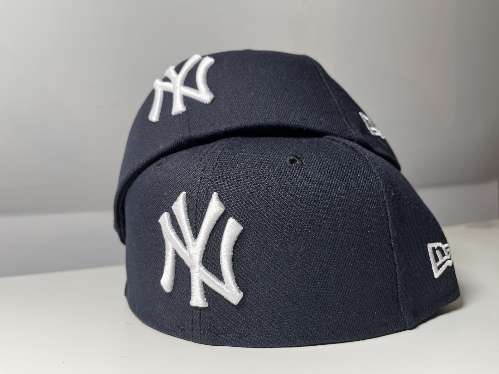Yankee Hat No Brim – Fitted – New Era 59Fifty – Size 7 3/8