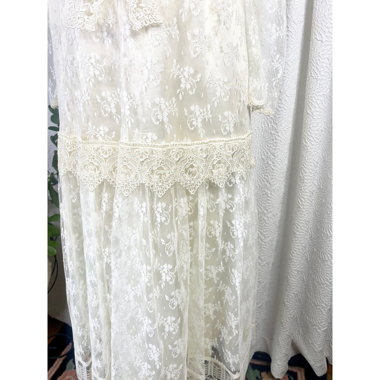 Vintage 1980s White Lace Drop Waist Wedding Dress, Size Medium