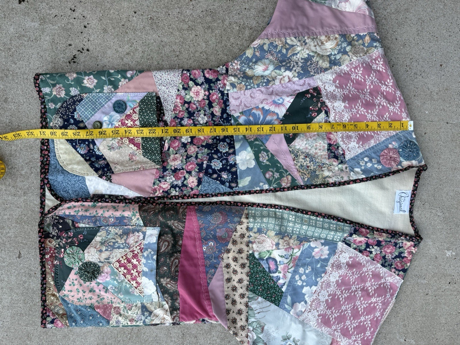 Vintage Handmade Quilt Coat Jacket Patchwork Grannycore Cottagecore Lightweight