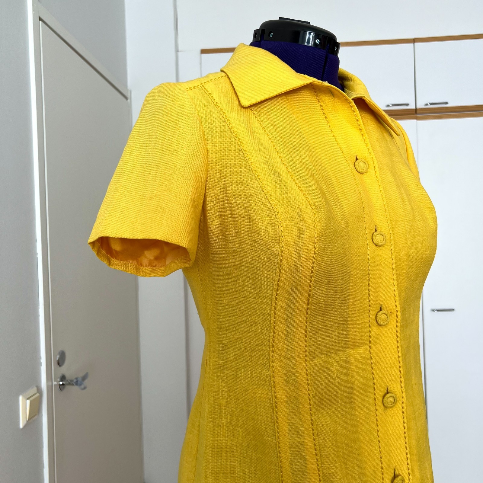 1970s Plus Size Yellow Mod Shirt Dress Button Front Pleated Aline Retro EU 46