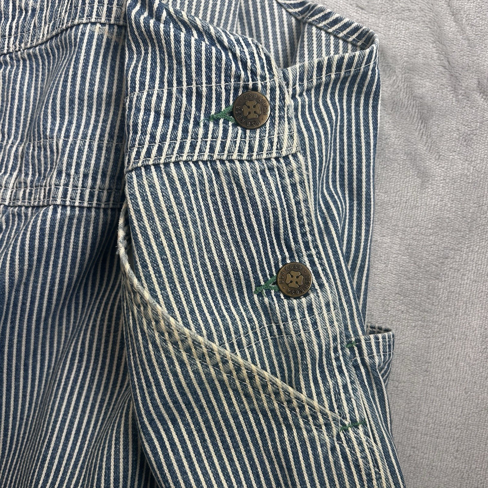 Vintage Union Made Oshkosh B’Gosh Sanforized Railroad Stripe Overalls 48×32 USA