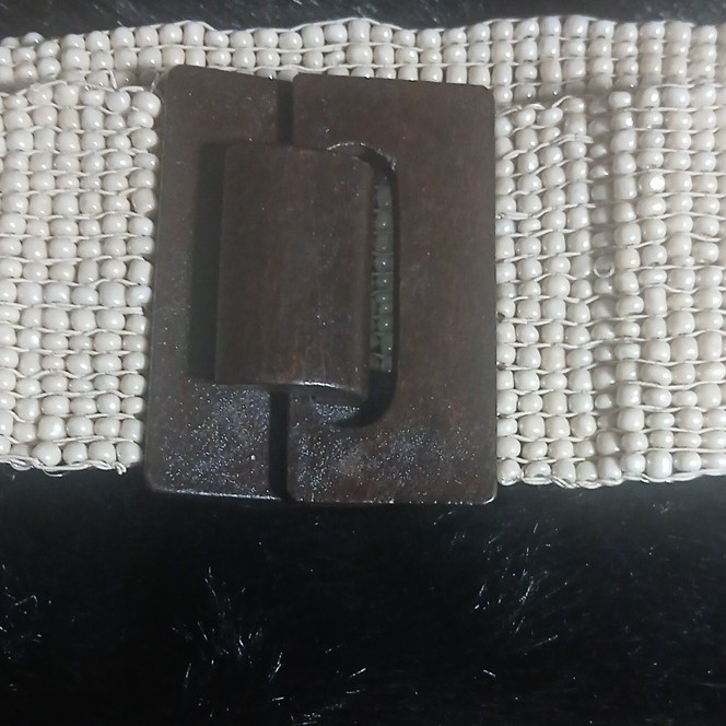 White Beaded Belt with Wooden Buckle, Brown Wood and Beads Vintage Style