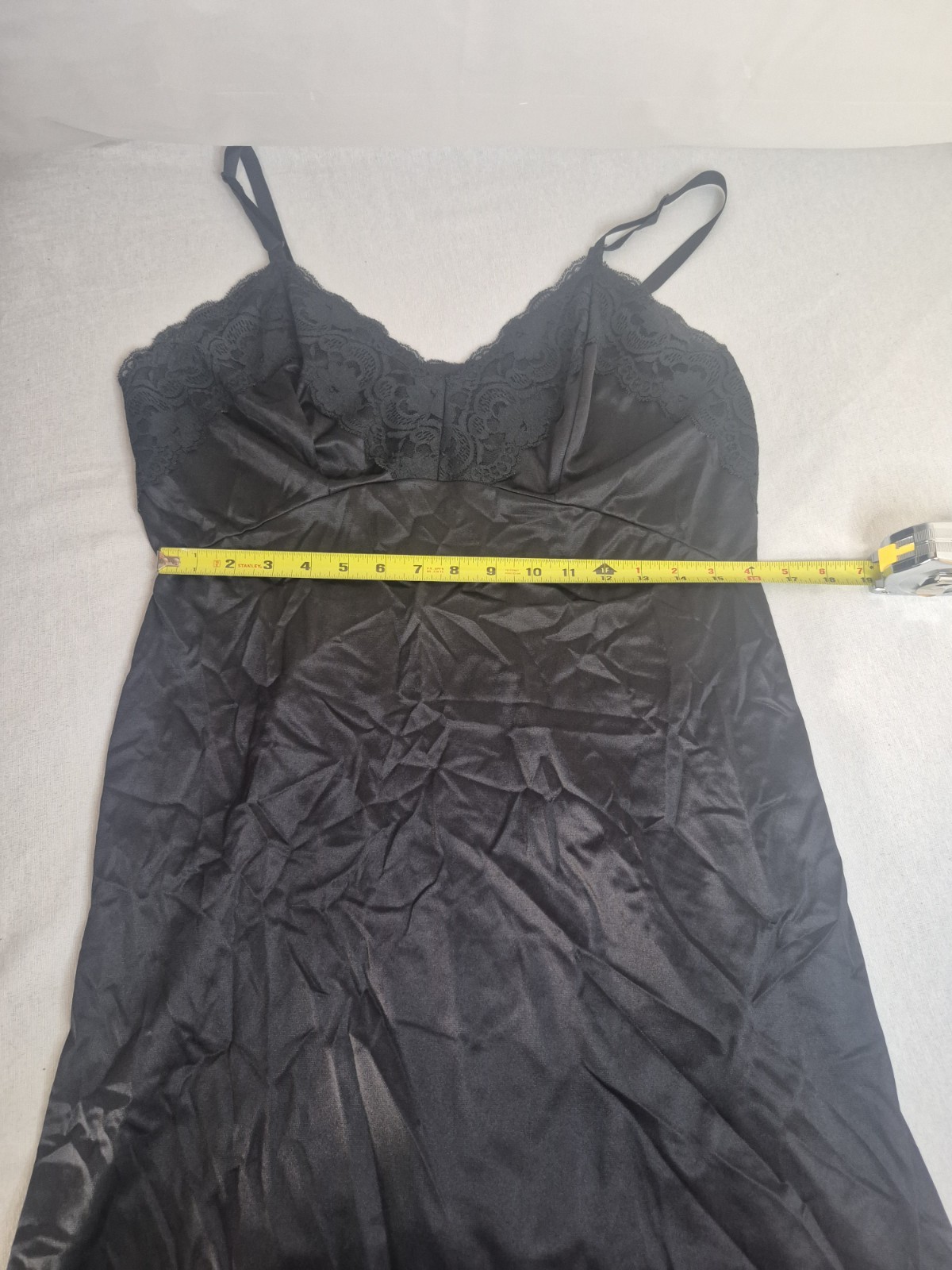 Vintage Made In USA Dixie Bell Size 40 Average Sexy Black Dress Slip Lingerie…