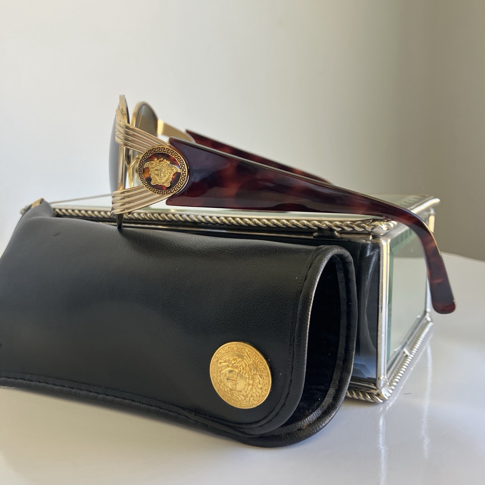 Gianni Versace Medusa sunglasses MOD S64 COL 030 In Excellent Condition
