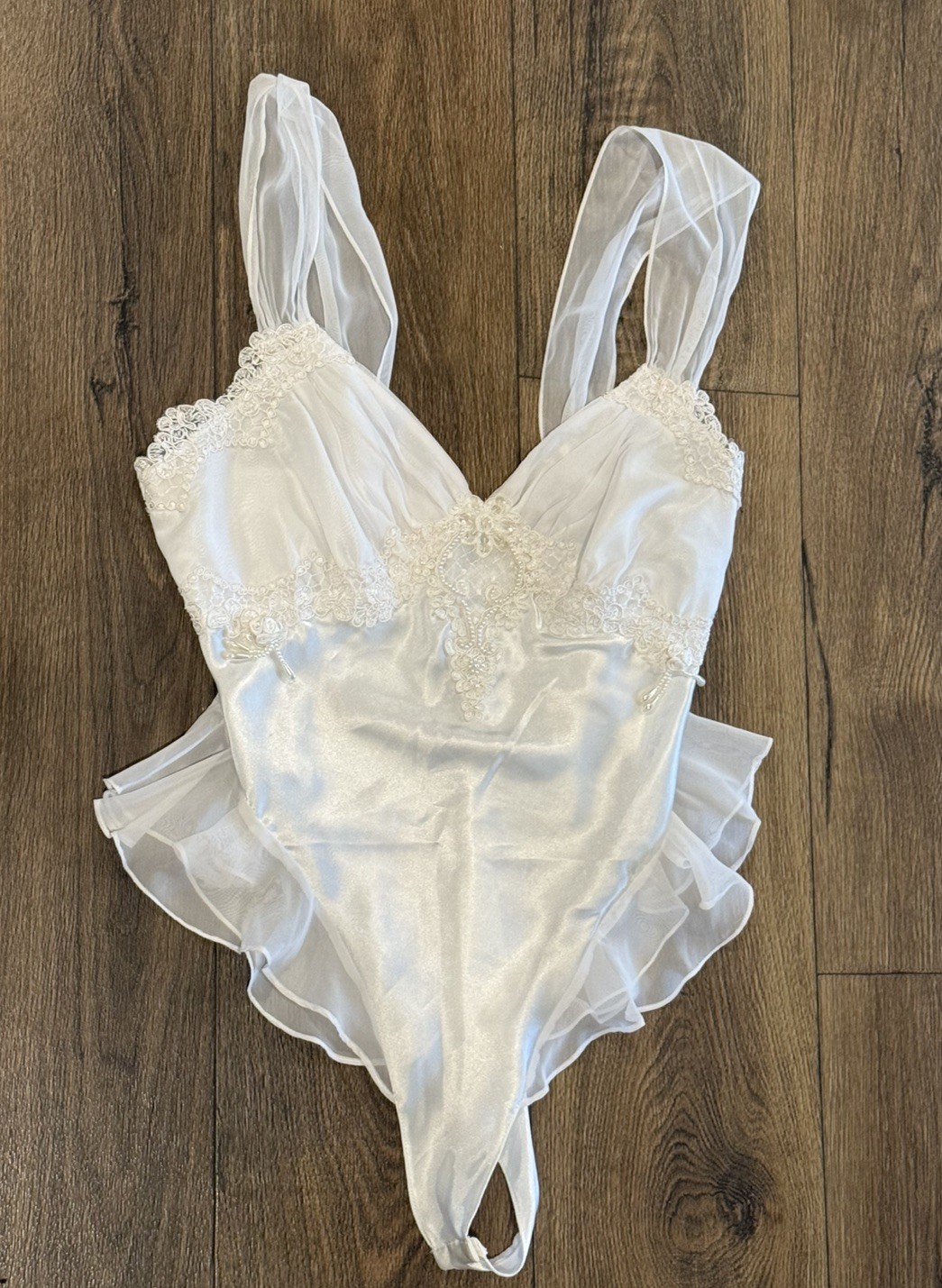 Vintage Dentelle White Lace Lingerie Set Bodysuit M Robe L NWT