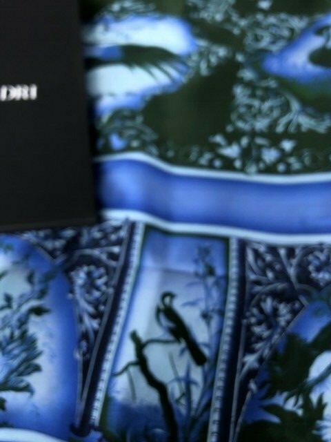 FINE COMO SILK PONCHO BY PIERANGELO MASCIADRI BELLAGIO ITALY- RAINERIS