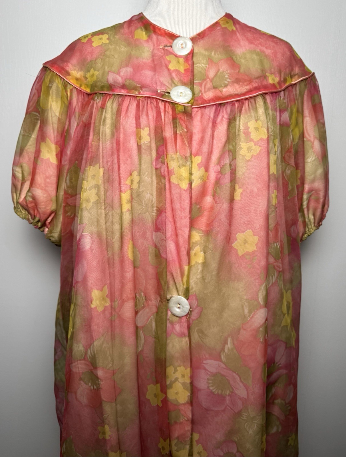 Vtg 60s Sheer Hostess Robe M Dreamy Floral Pink Yellow Puff Sleeve Lounge