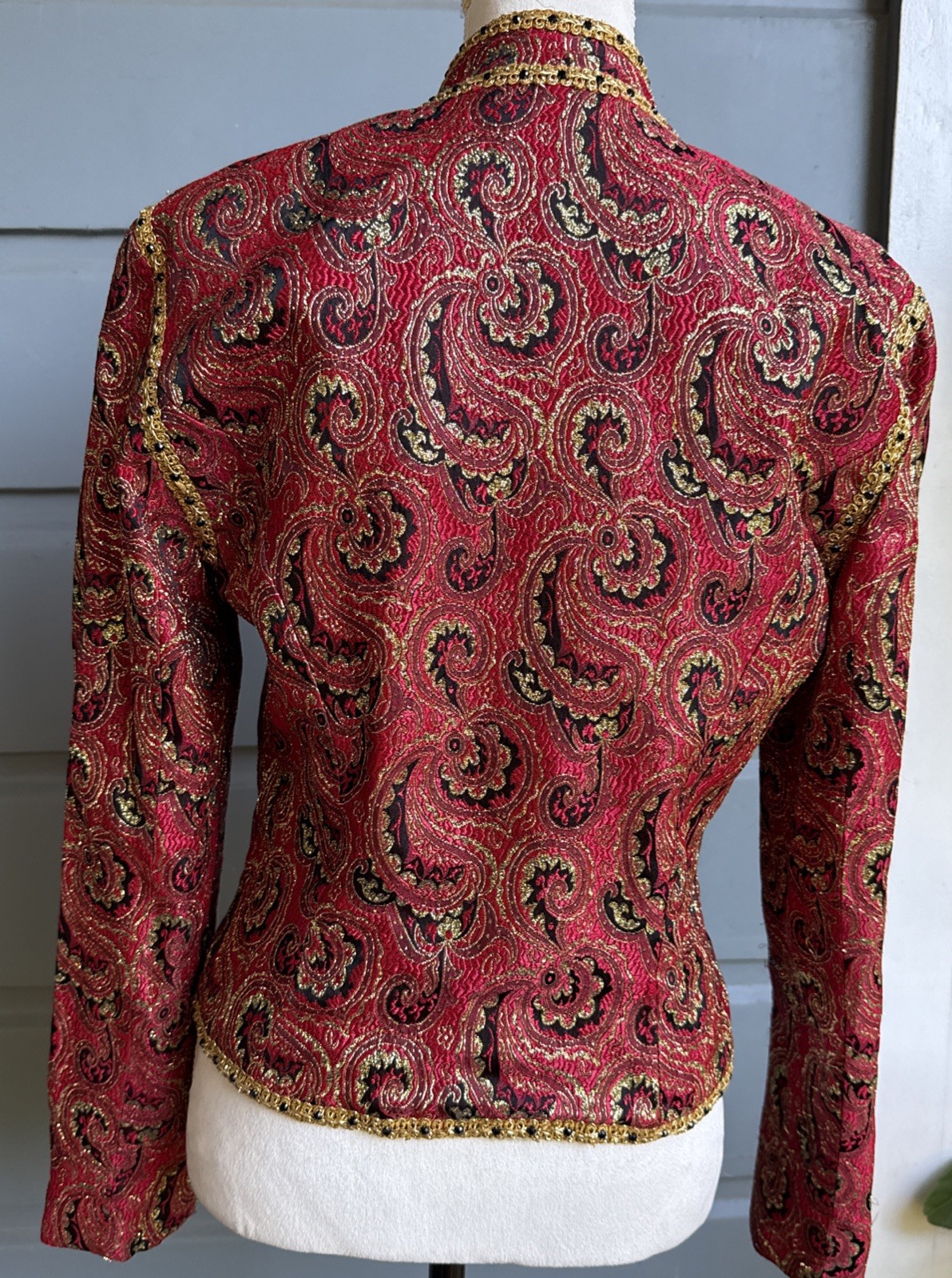 Vintage 70s Red & Gold Paisley Brocade Cropped Jacket- Studio 54, Disco-Size M
