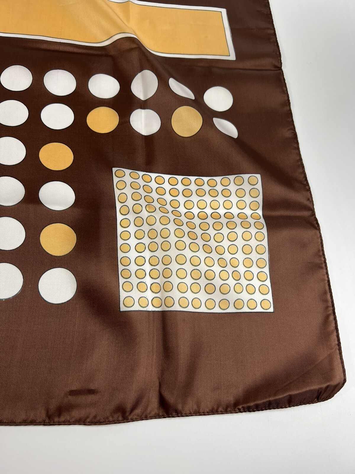 100% Nylon Scarf R.O.C Brown Water Repellent Retro Geometric 60’s 70’s