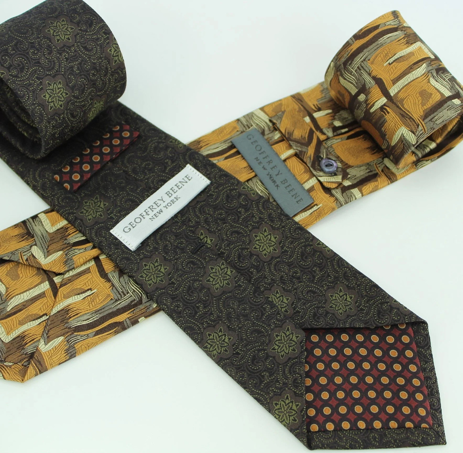 Geoffrey Beene NY 2 Silk Ties Metallic Sensual Print Dark Brown Fantasy Starfish