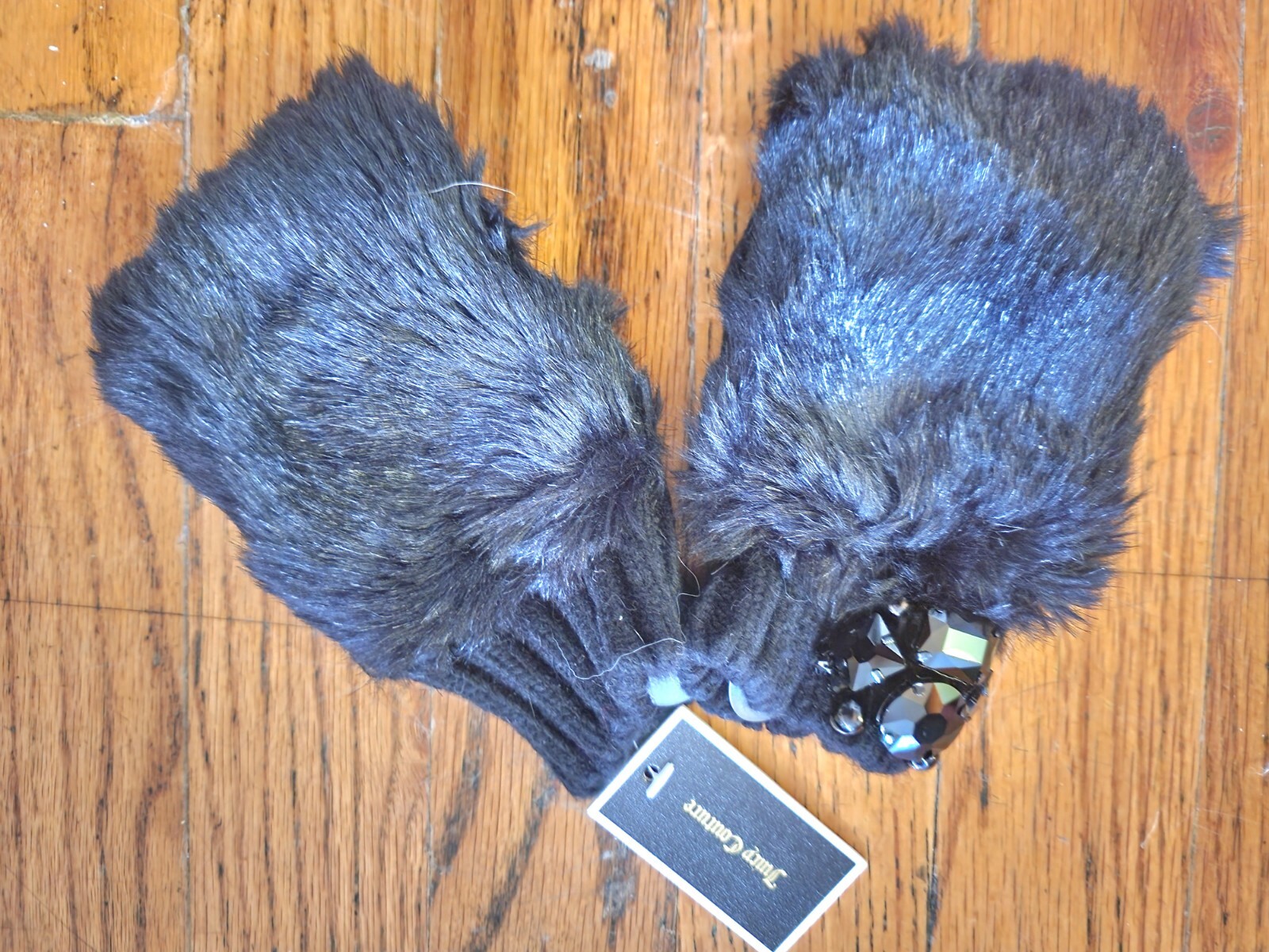 🌐VINTAGE 🌸BRAND NEW🌸 w/TAGSBetsy Johnson Neck wrap/glove/earmuff-headband set