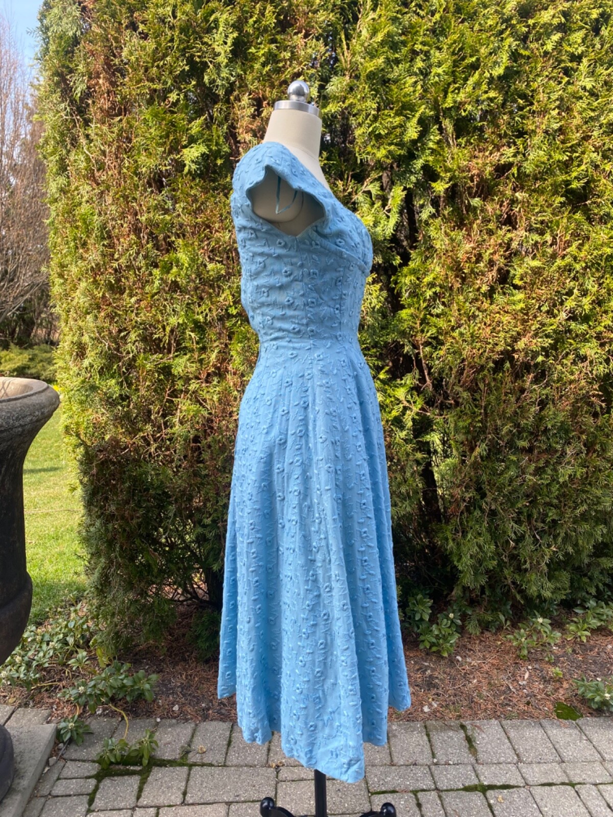 VTG 1950’s Gigi young blue tea dress, DUEL NECKLINE size S, 25 in waist
