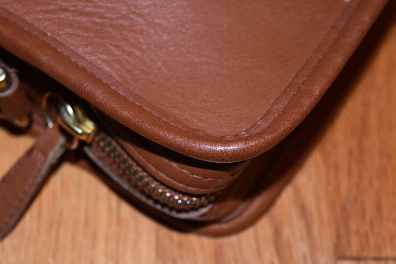 VTG Coach Kit Camera Bag Leather Crossbody Shoulder Purse British Tan Brown USA