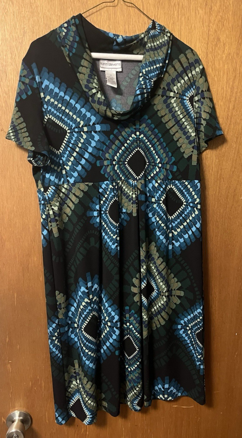 Vintage Karen Stevens dress size 12 Cowl / Scoop neck
