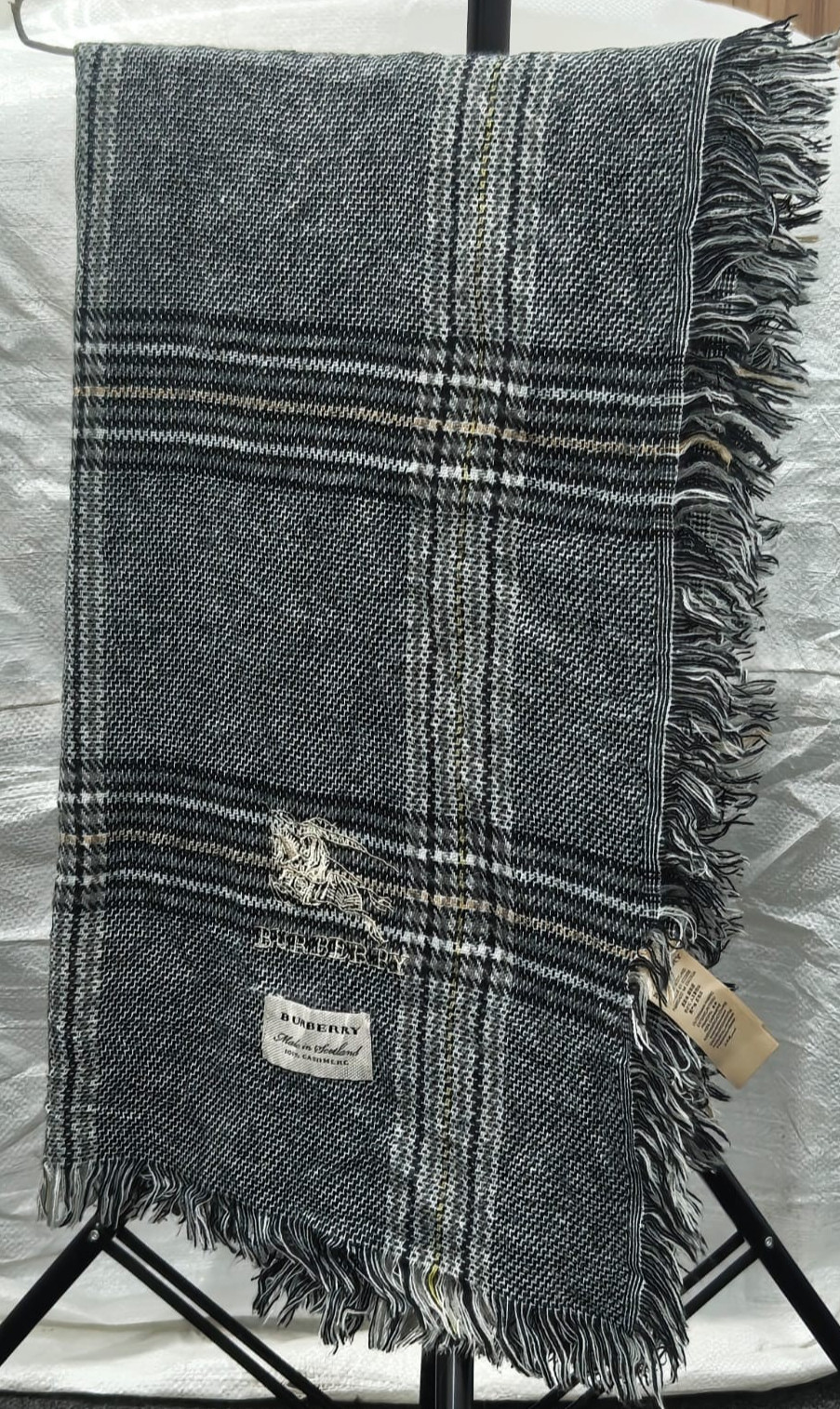 Burberry London Scarf Classic Check Shawl Wrap Vintage Plaid Made In Scotland