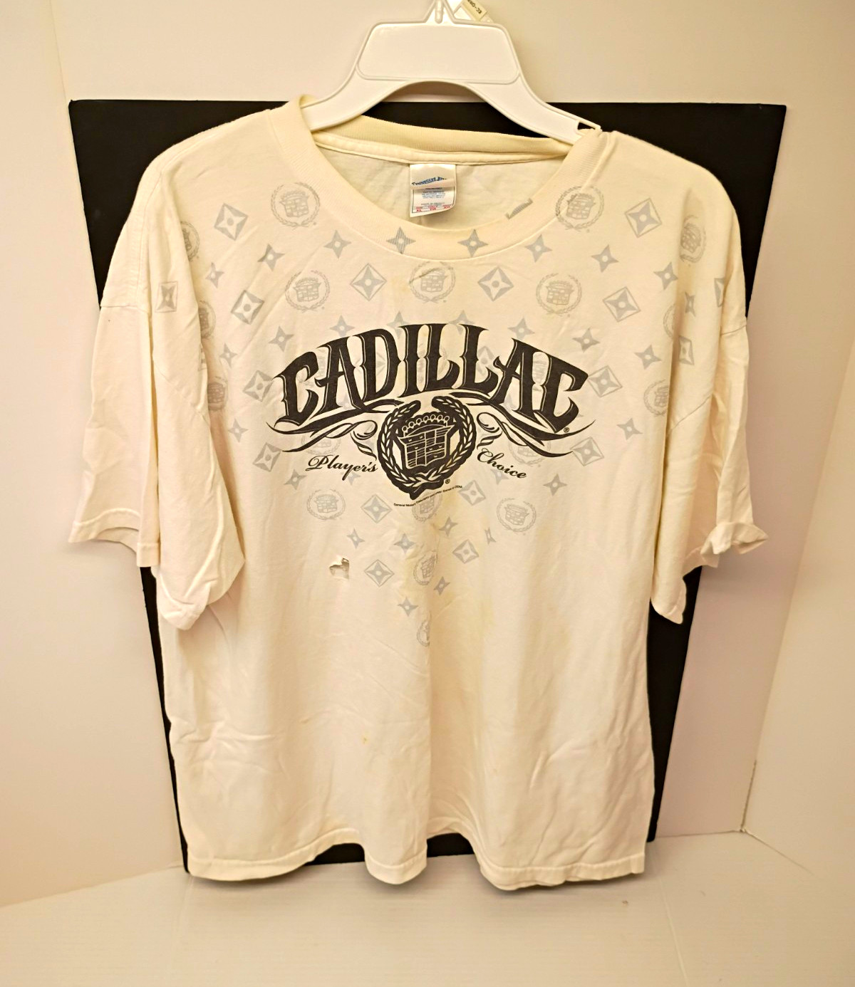 Tennessee River Men’s XL White Cadillac Player’s Choice Graphic Logo T-Shirt