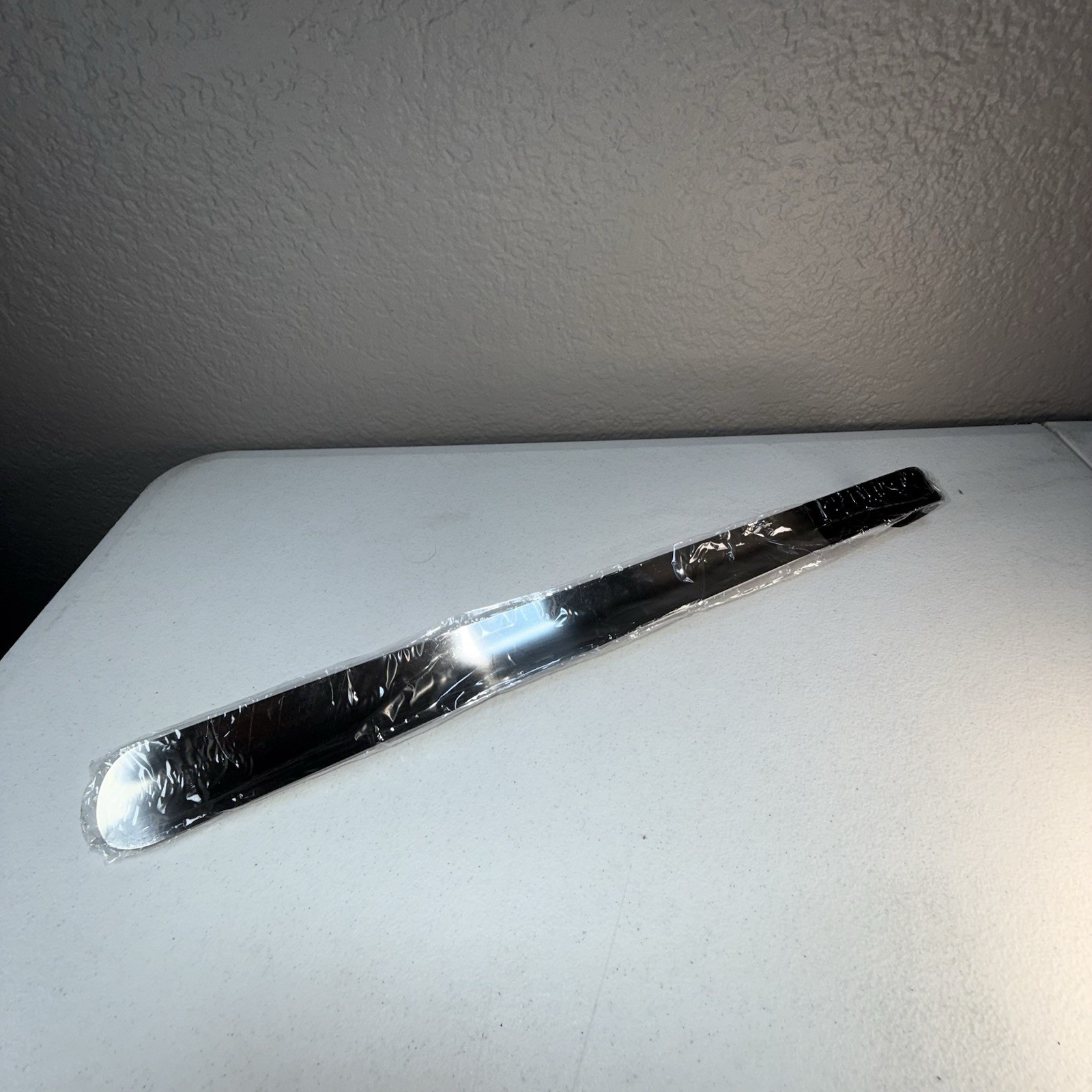 Shoe Horn Long Handled 17 inches