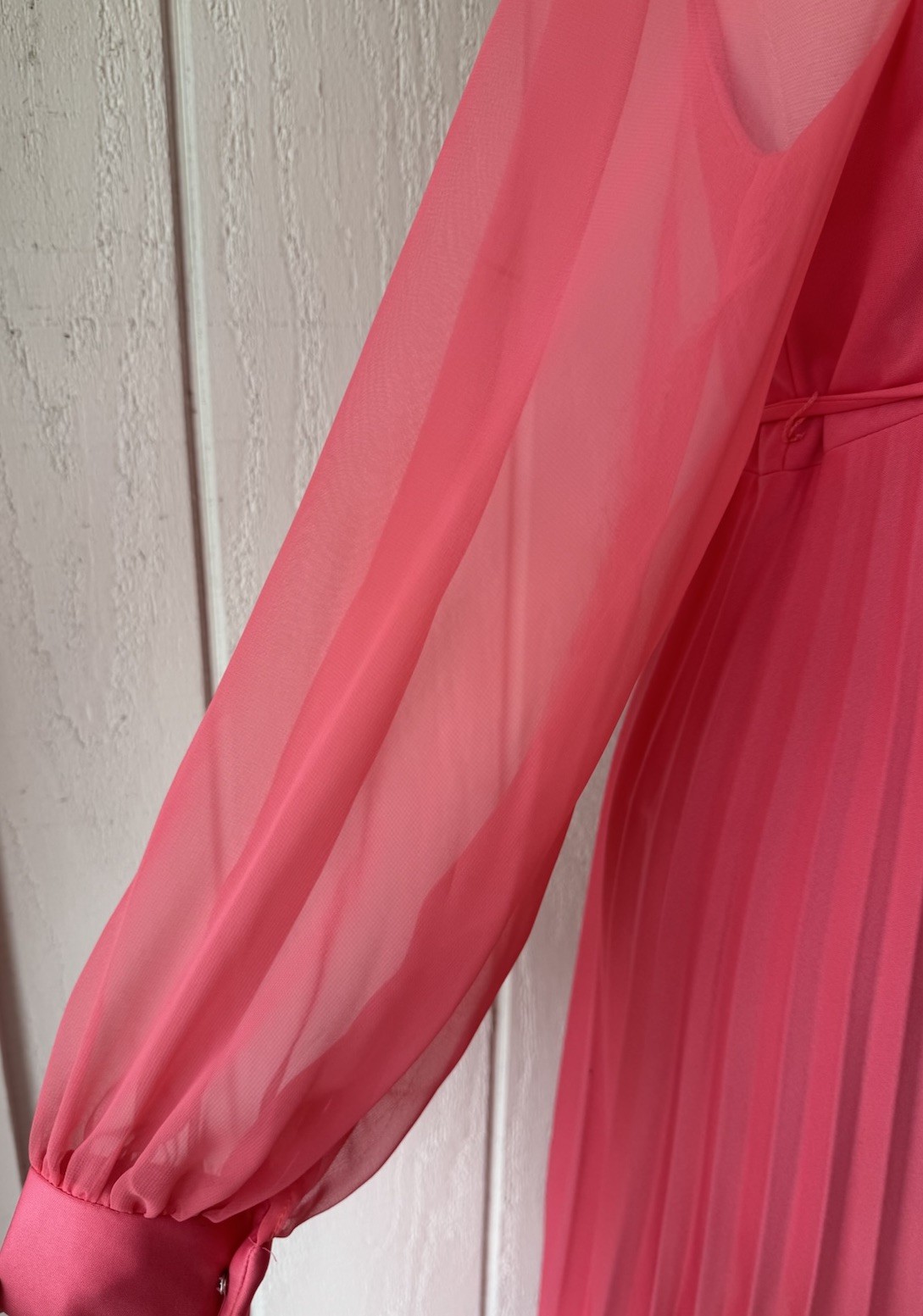 Vtg 70s Coral Accordion Pleat Maxi Dress Sz M Sheer Chiffon Sleeves EUC